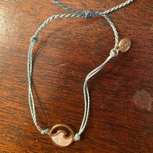 Pura Vida Stone Wave Charm